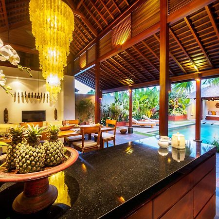 Bumbak Park Villas Canggu Екстериор снимка