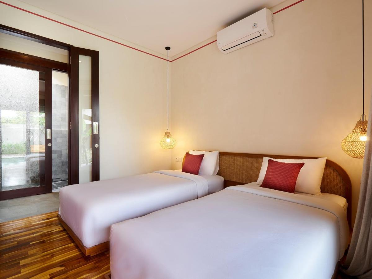 Bumbak Park Villas Canggu Екстериор снимка