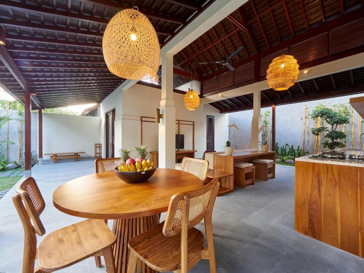 Bumbak Park Villas Canggu Екстериор снимка